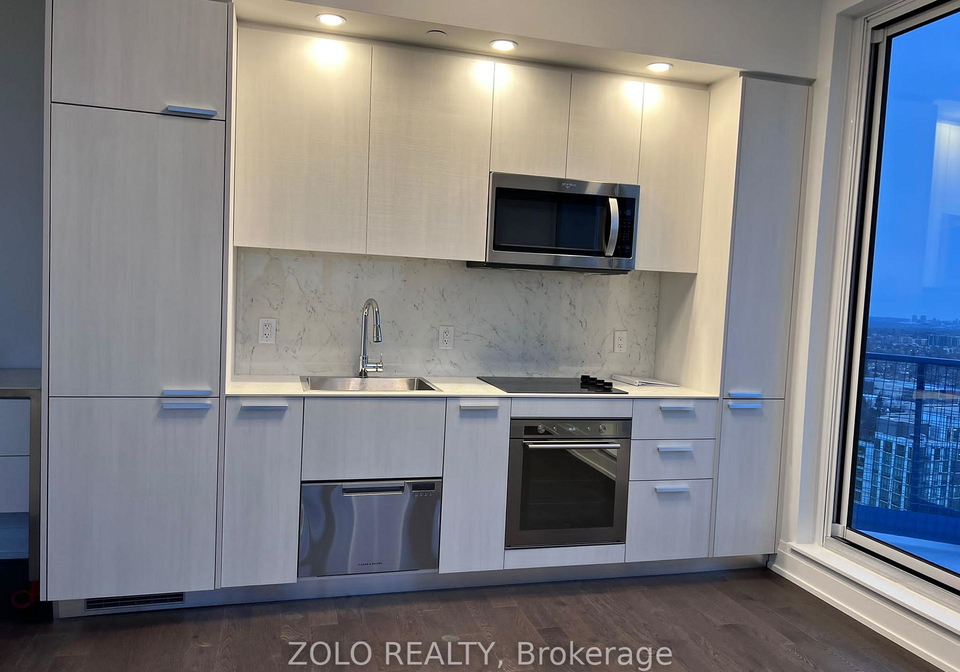 75-canterbury-place-toronto-ontario-c12323268