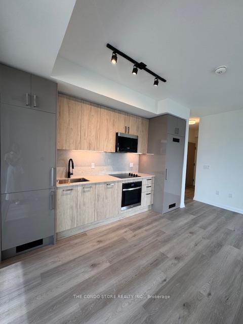 280-dundas-street-w-w-toronto-ontario-c12323368