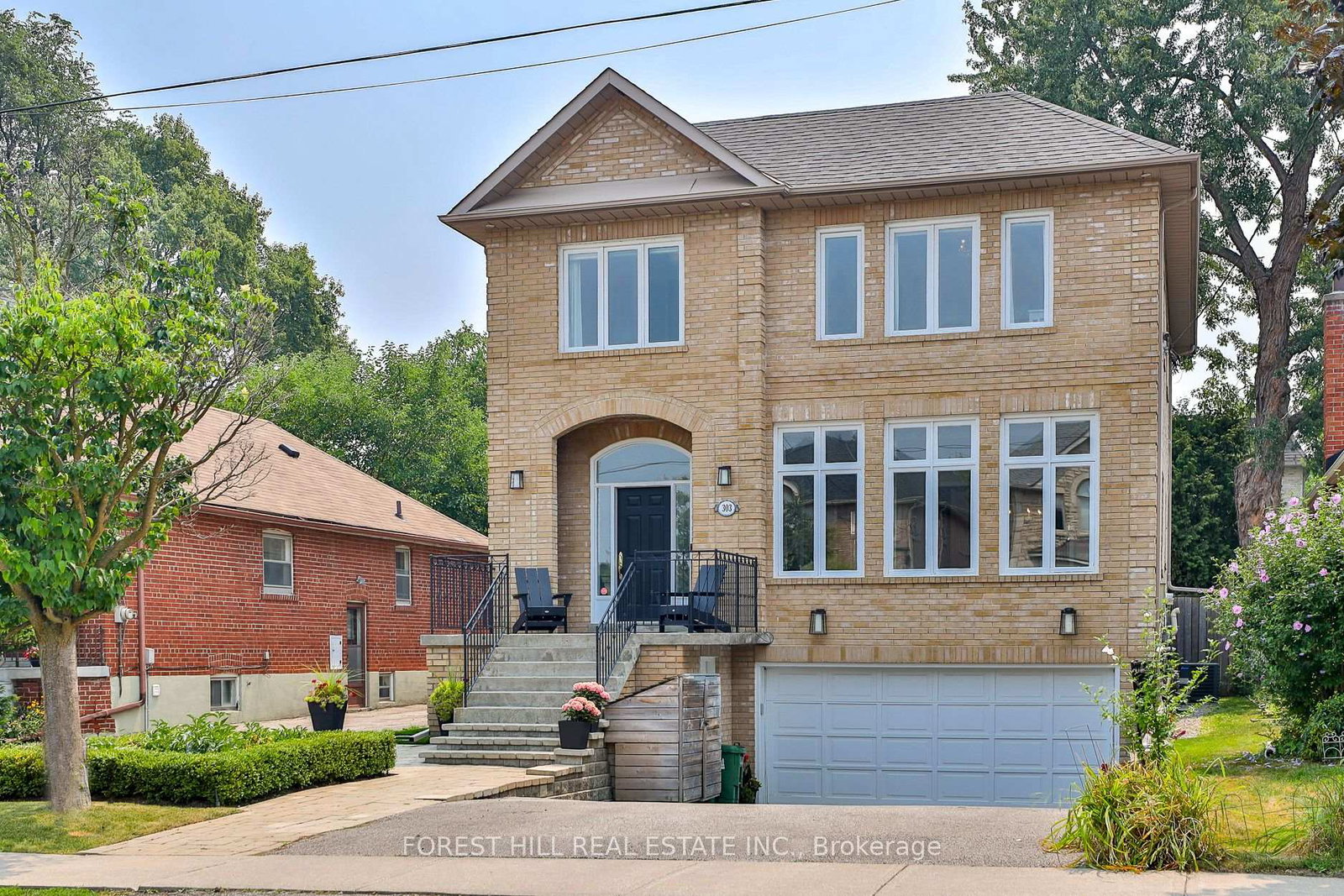 303-joicey-boulevard-toronto-ontario-c12323420