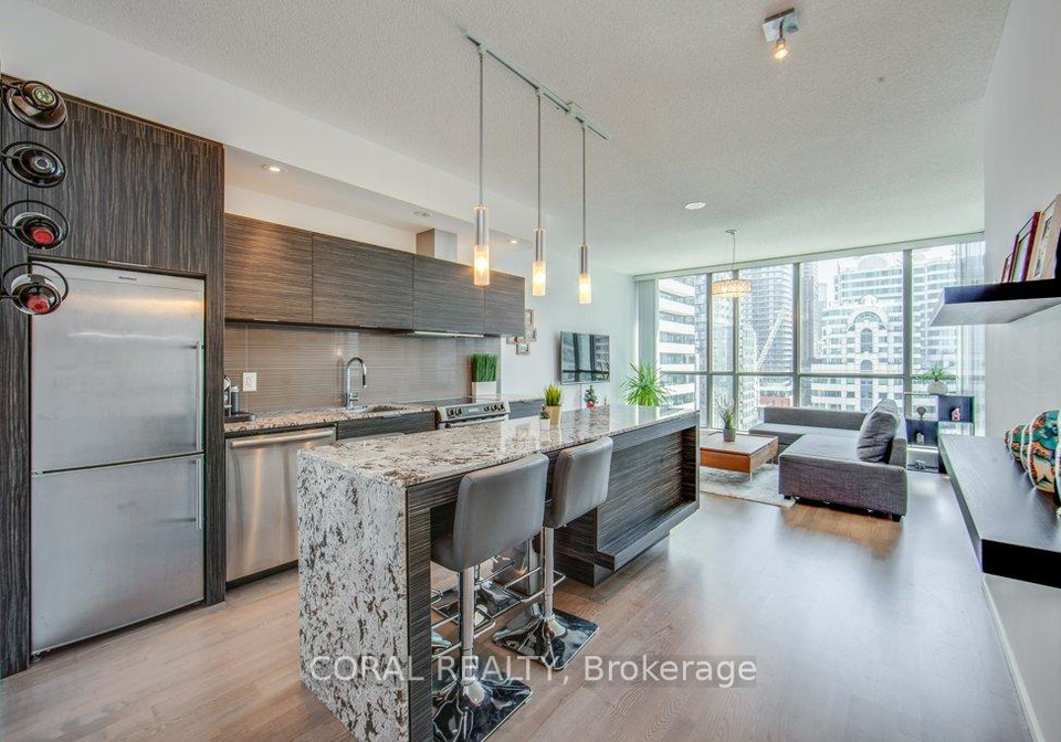 8-charlotte-street-toronto-ontario-c12323556