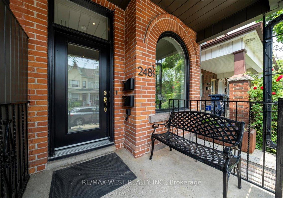 248-12-euclid-avenue-toronto-ontario-c12323624