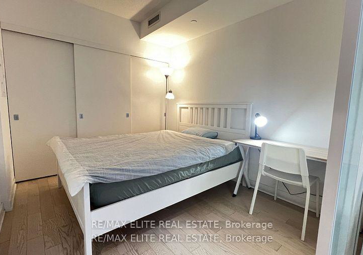 25-richmond-street-e-e-toronto-ontario-c12323702