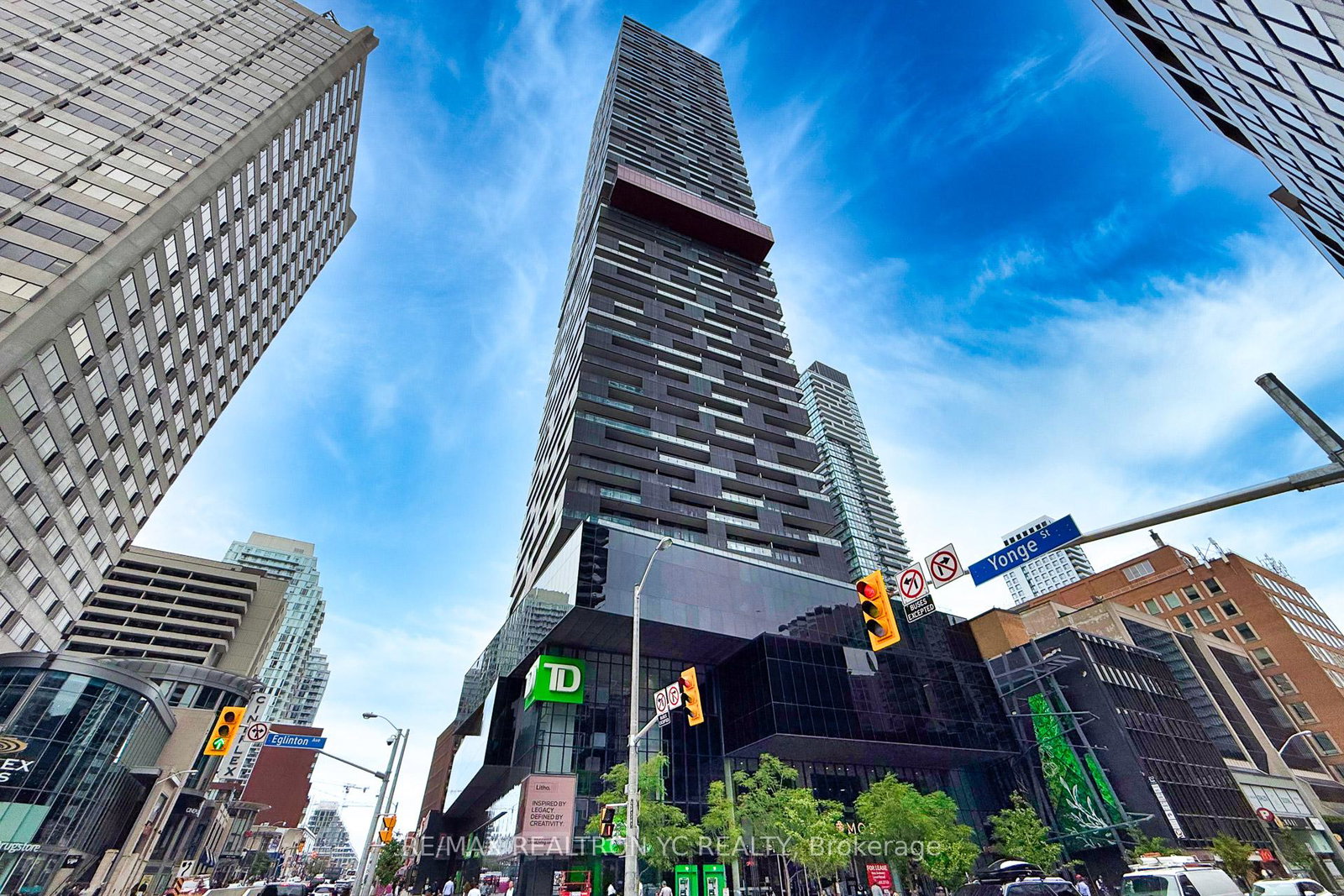 8-eglinton-avenue-e-e-toronto-ontario-c12323843