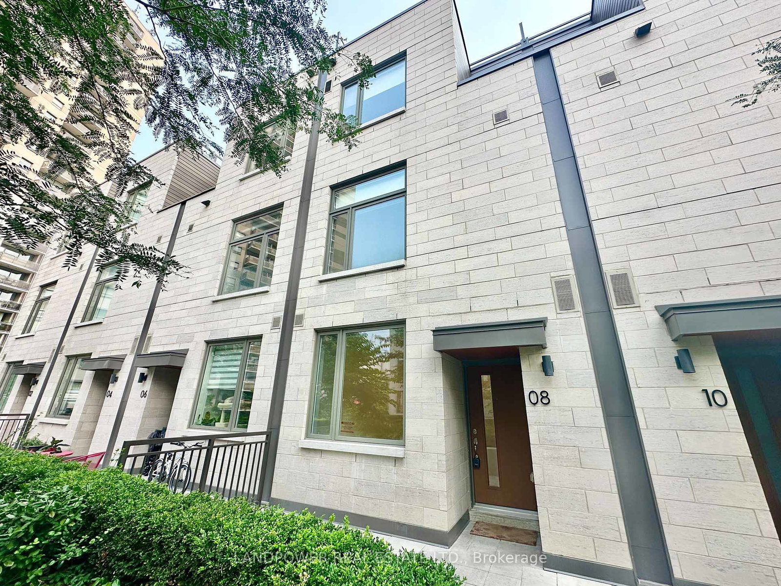 270-davenport-road-toronto-ontario-c12323846
