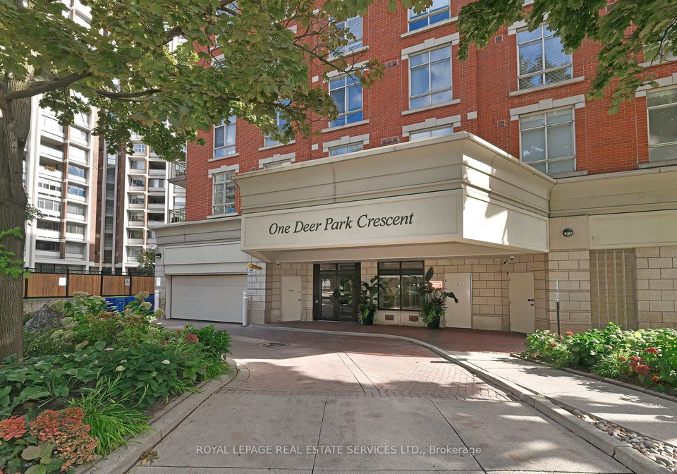 1-deer-park-crescent-toronto-ontario-c12324038