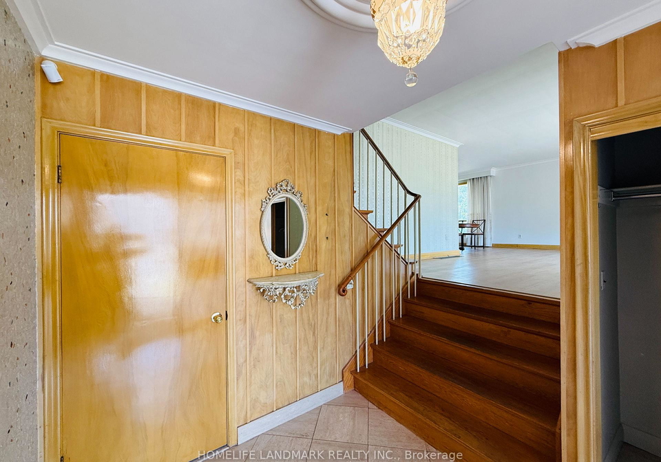 193-connaught-avenue-toronto-ontario-c12324259