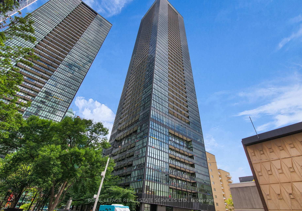 101-charles-street-e-e-toronto-ontario-c12324305