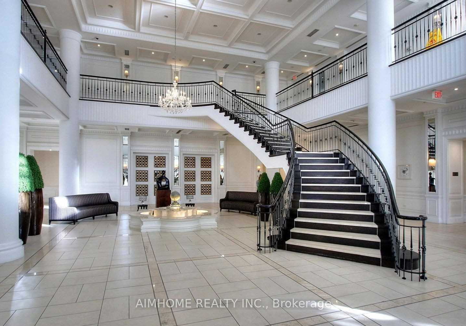 15-greenview-avenue-toronto-ontario-c12324697