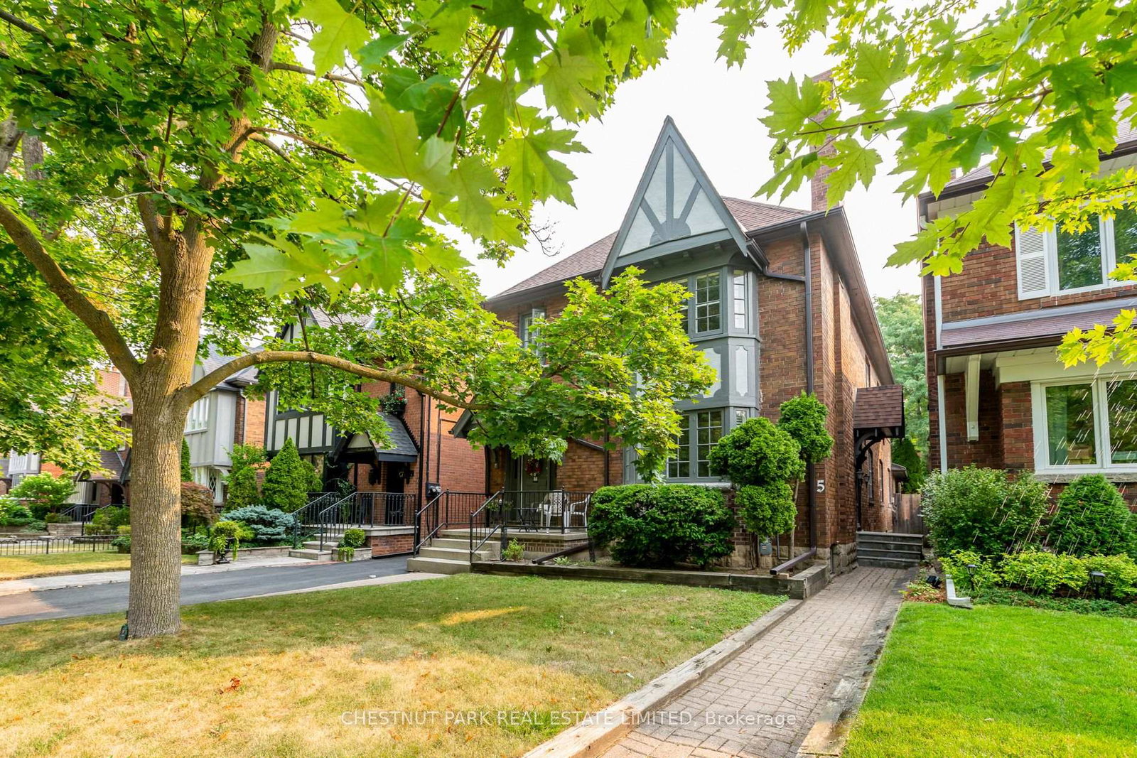 7-cardinal-place-toronto-ontario-c12324885