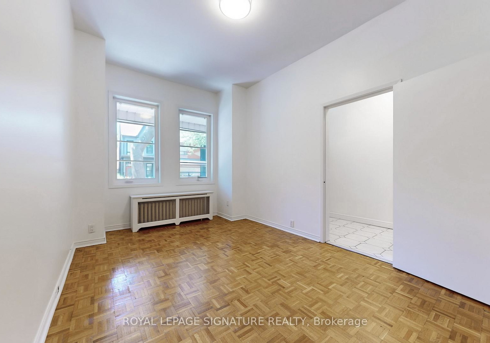247-palmerston-avenue-toronto-ontario-c12324913
