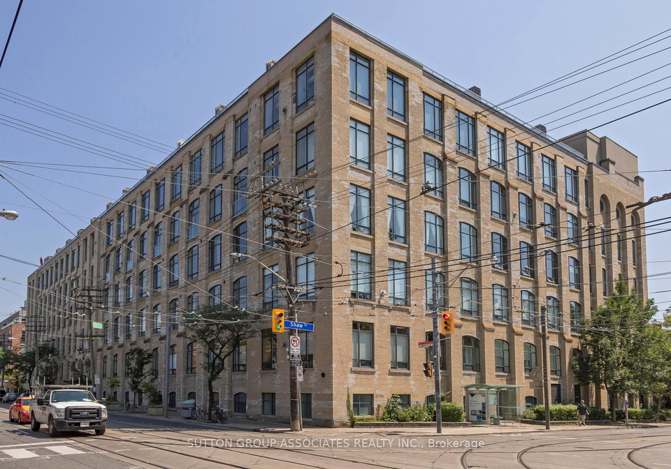 993-queen-street-w-w-toronto-ontario-c12324938