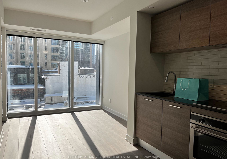 3-gloucester-street-toronto-ontario-c12324945