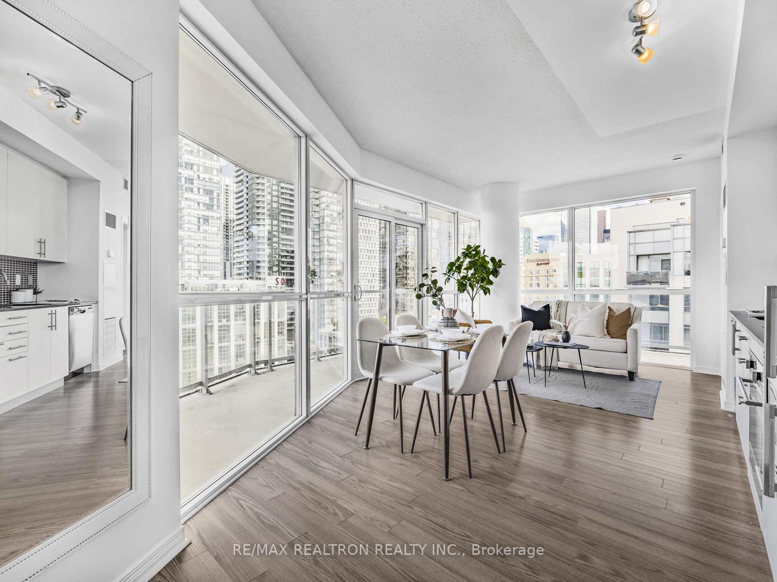 352-front-street-w-w-toronto-ontario-c12325058