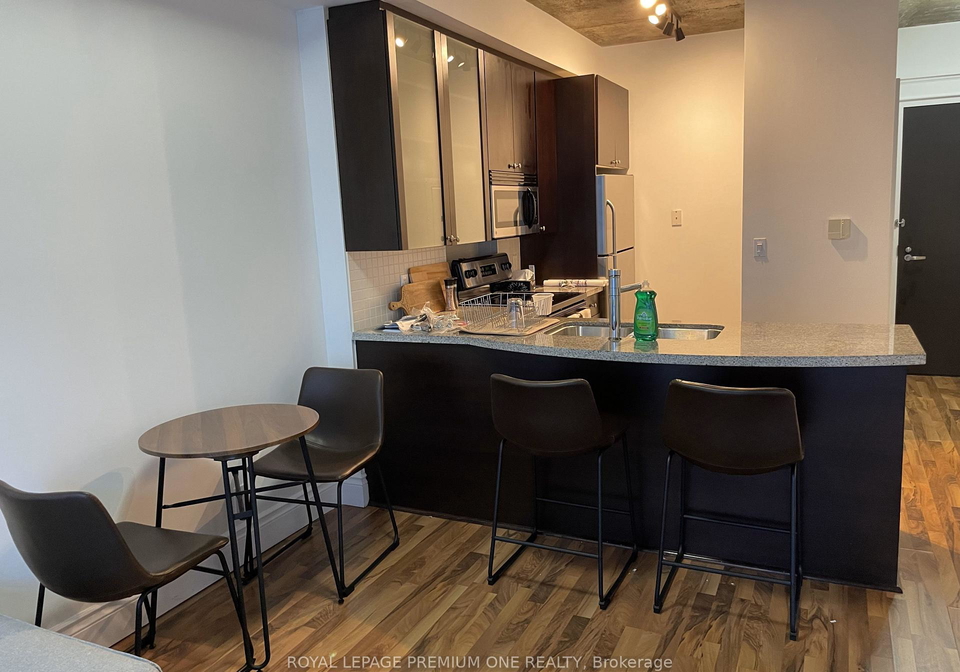 1005-king-street-w-w-toronto-ontario-c12325166