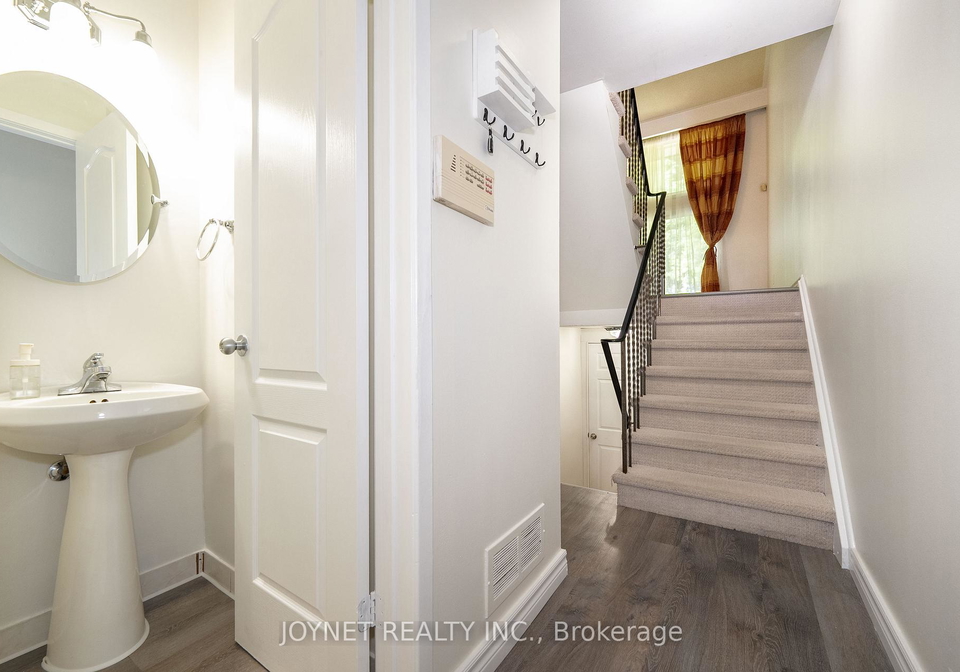 24-wild-briarway-na-north-york-ontario-c12325222
