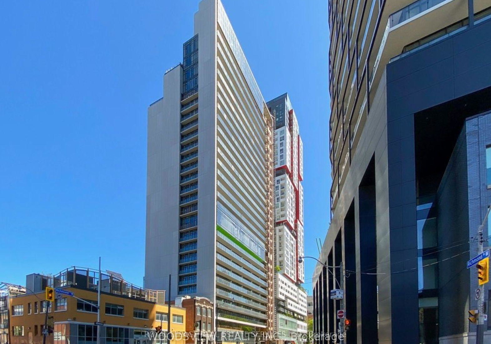 330-richmond-street-w-w-toronto-ontario-c12325232