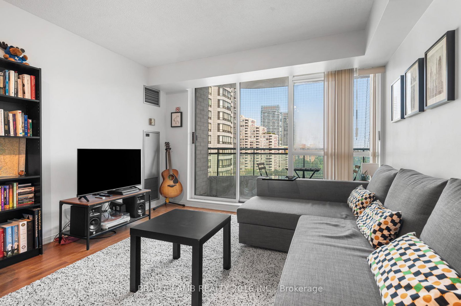 8-pemberton-avenue-north-york-ontario-c12325337