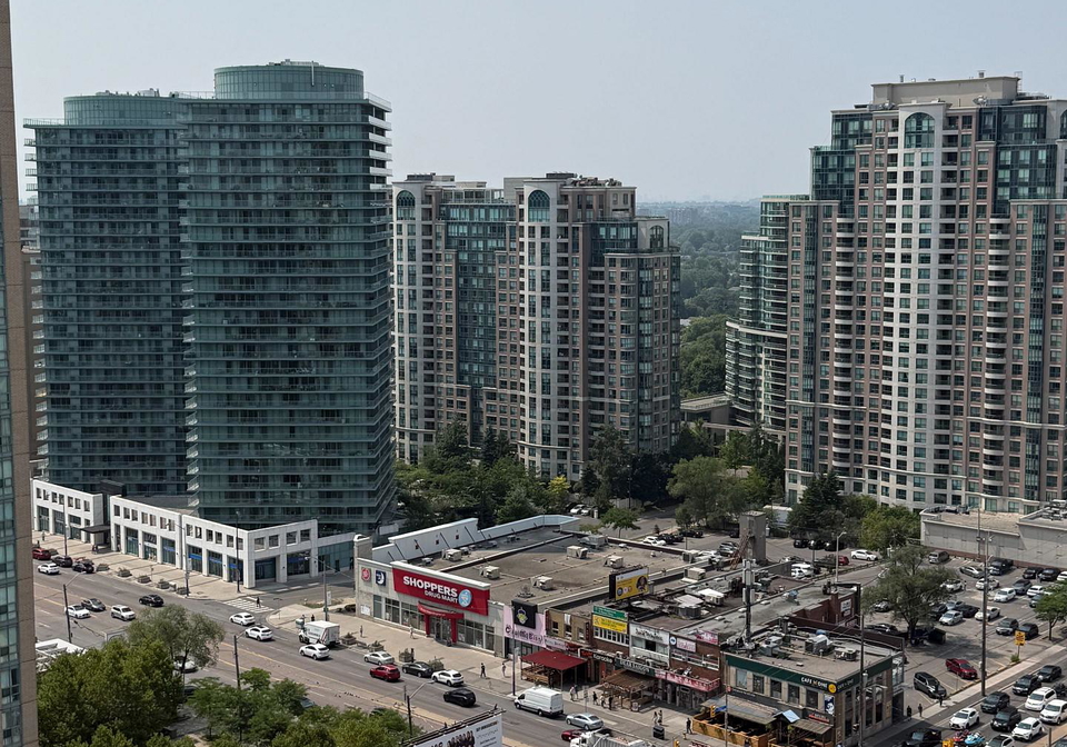1-pemberton-avenue-north-york-ontario-c12325517