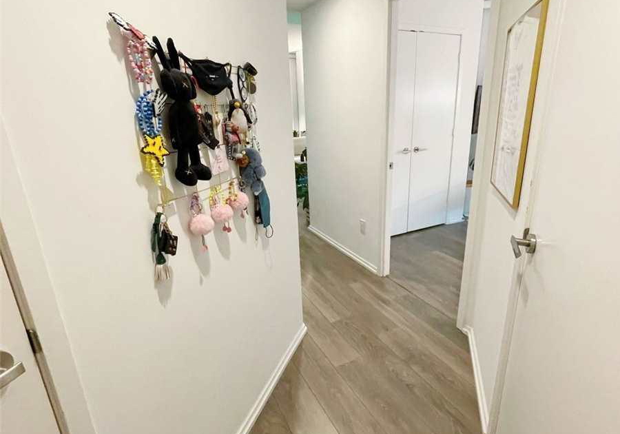 45-charles-street-e-e-toronto-ontario-c12325667