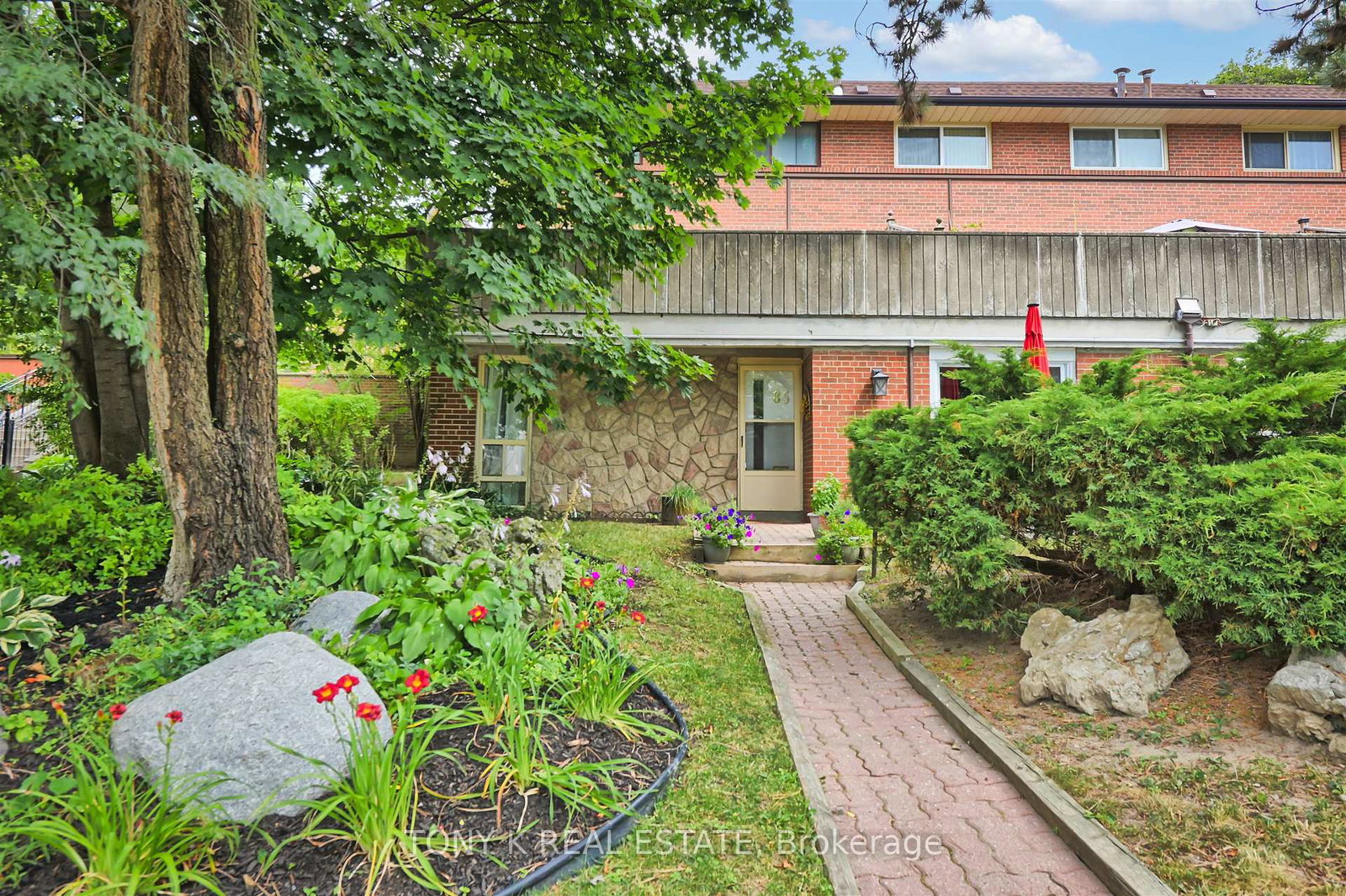 6-esterbrooke-avenue-north-york-ontario-c12325817