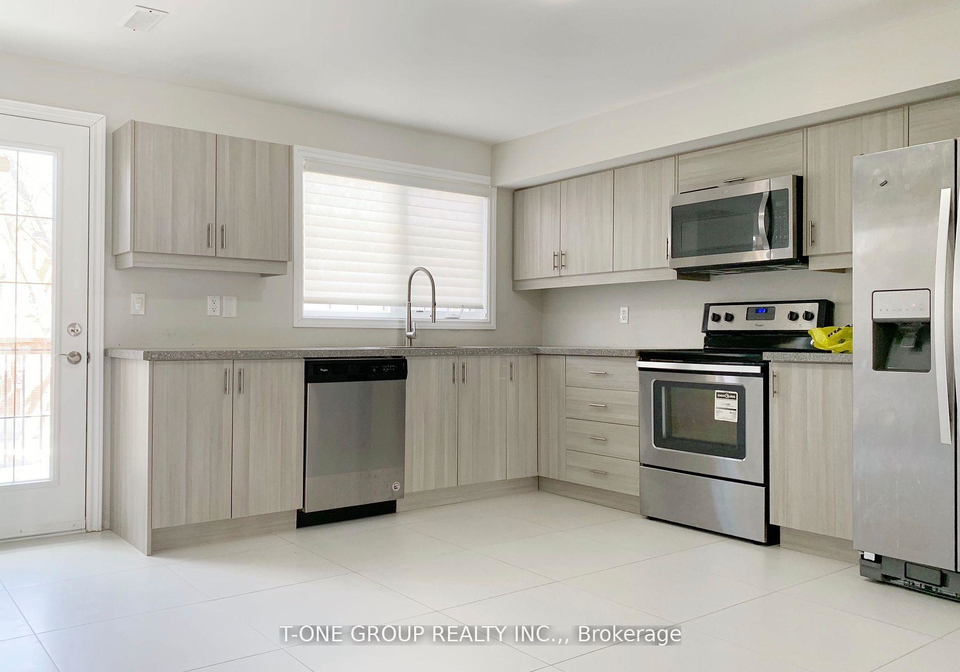 206c-finch-avenue-w-w-toronto-ontario-c12325857