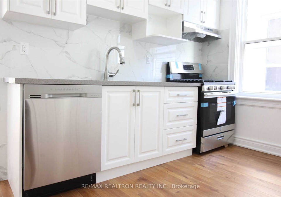 231-christie-street-toronto-ontario-c12325941