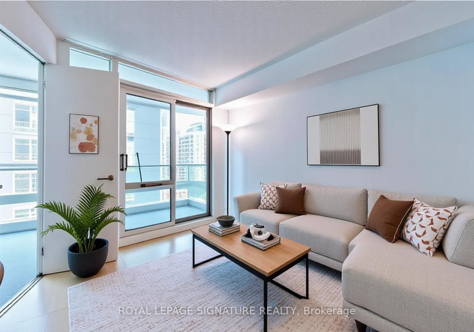 600-fleet-street-toronto-ontario-c12325989