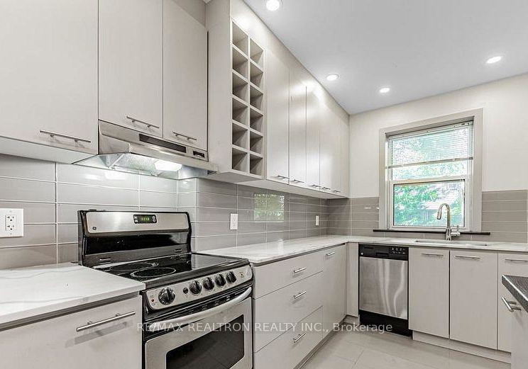 8-mallory-gardens-toronto-ontario-c12326099