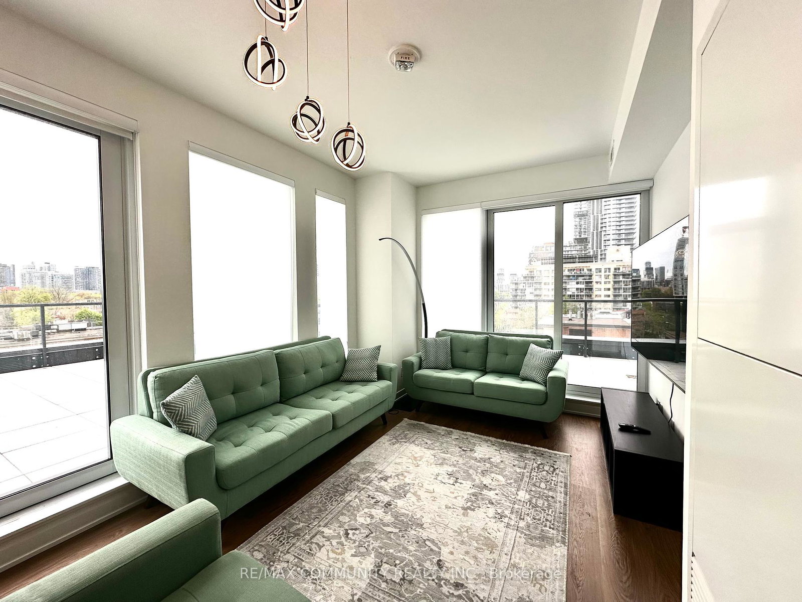 319-jarvis-street-toronto-ontario-c12326208