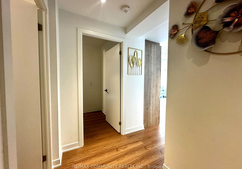 319-jarvis-street-toronto-ontario-c12326208