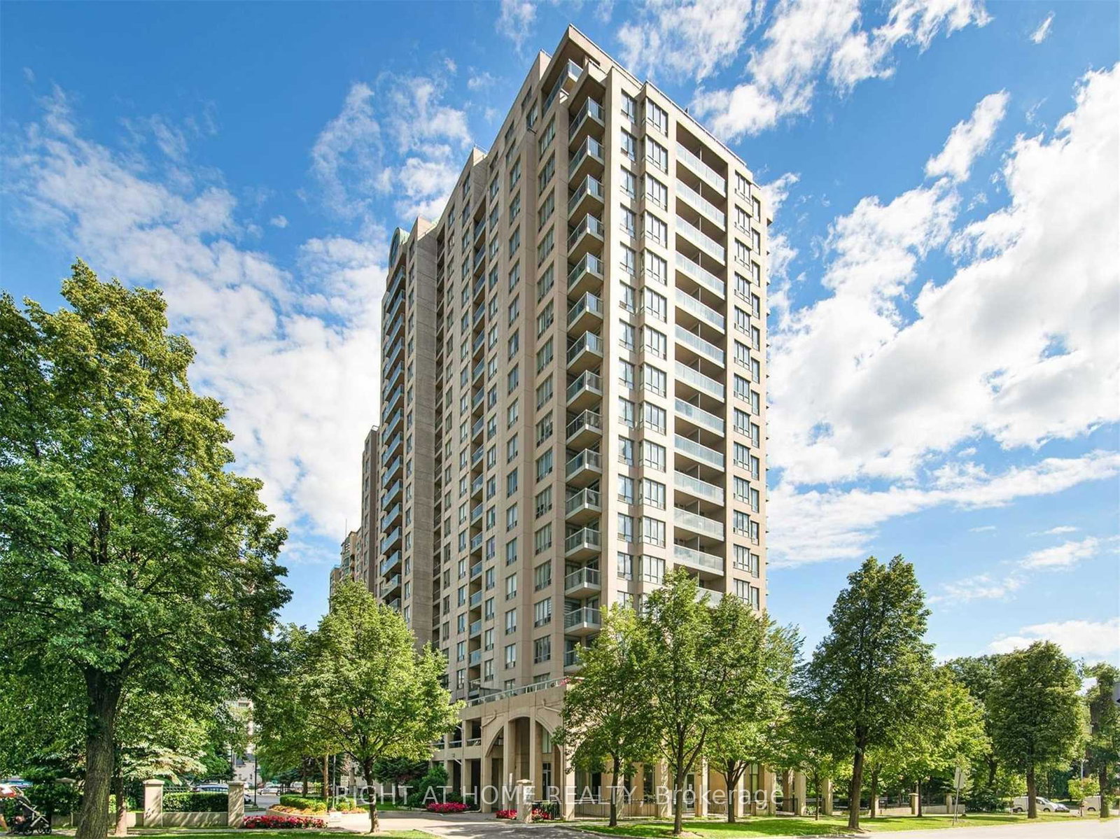 28-empress-avenue-north-york-ontario-c12326268