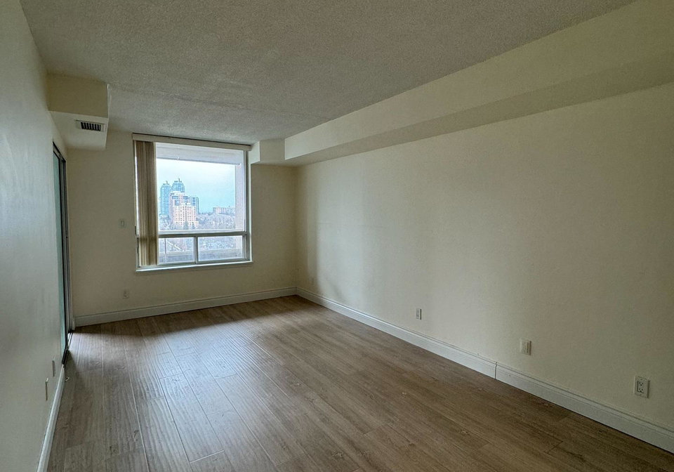 35-empress-avenue-north-york-ontario-c12326593