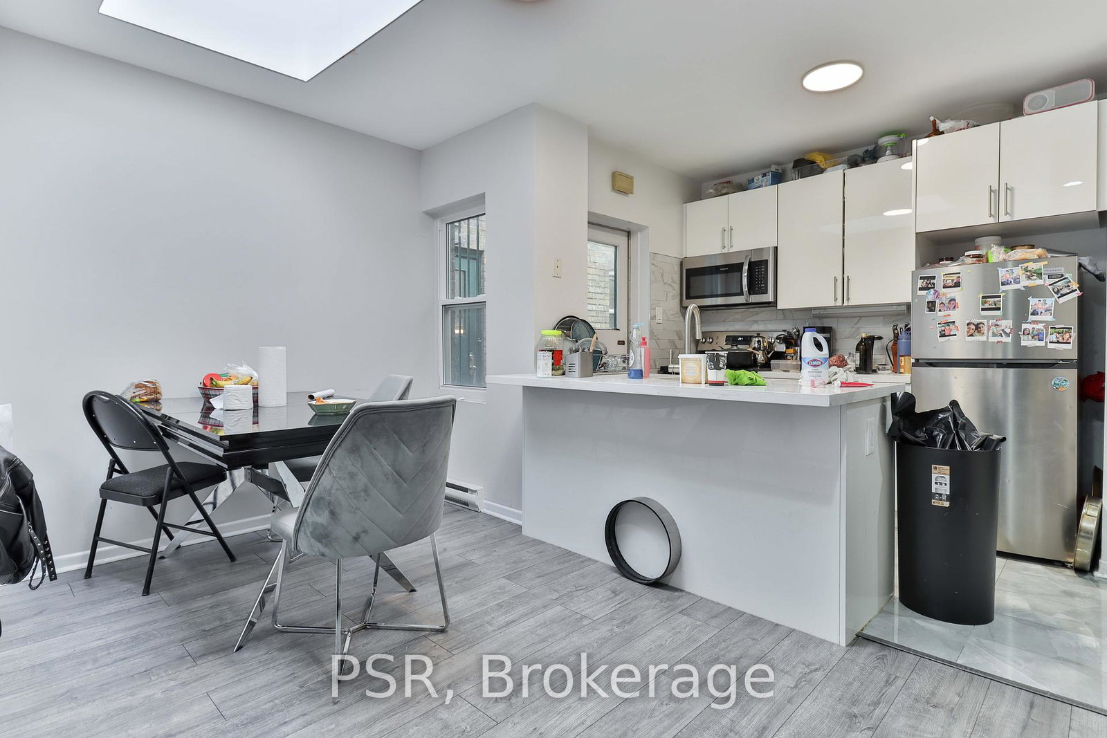 104-beverley-street-toronto-ontario-c12326597