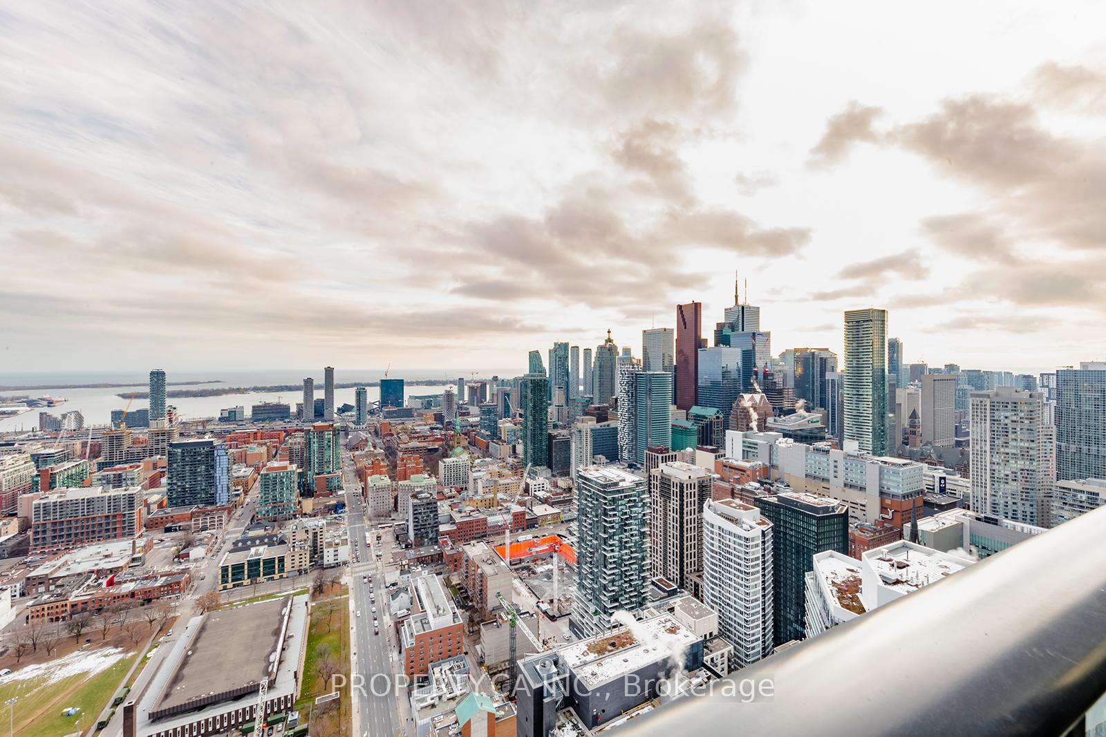 181-dundas-street-e-e-toronto-ontario-c12326598
