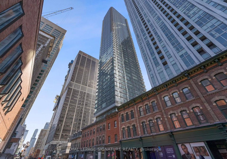 8-cumberland-street-toronto-ontario-c12326784