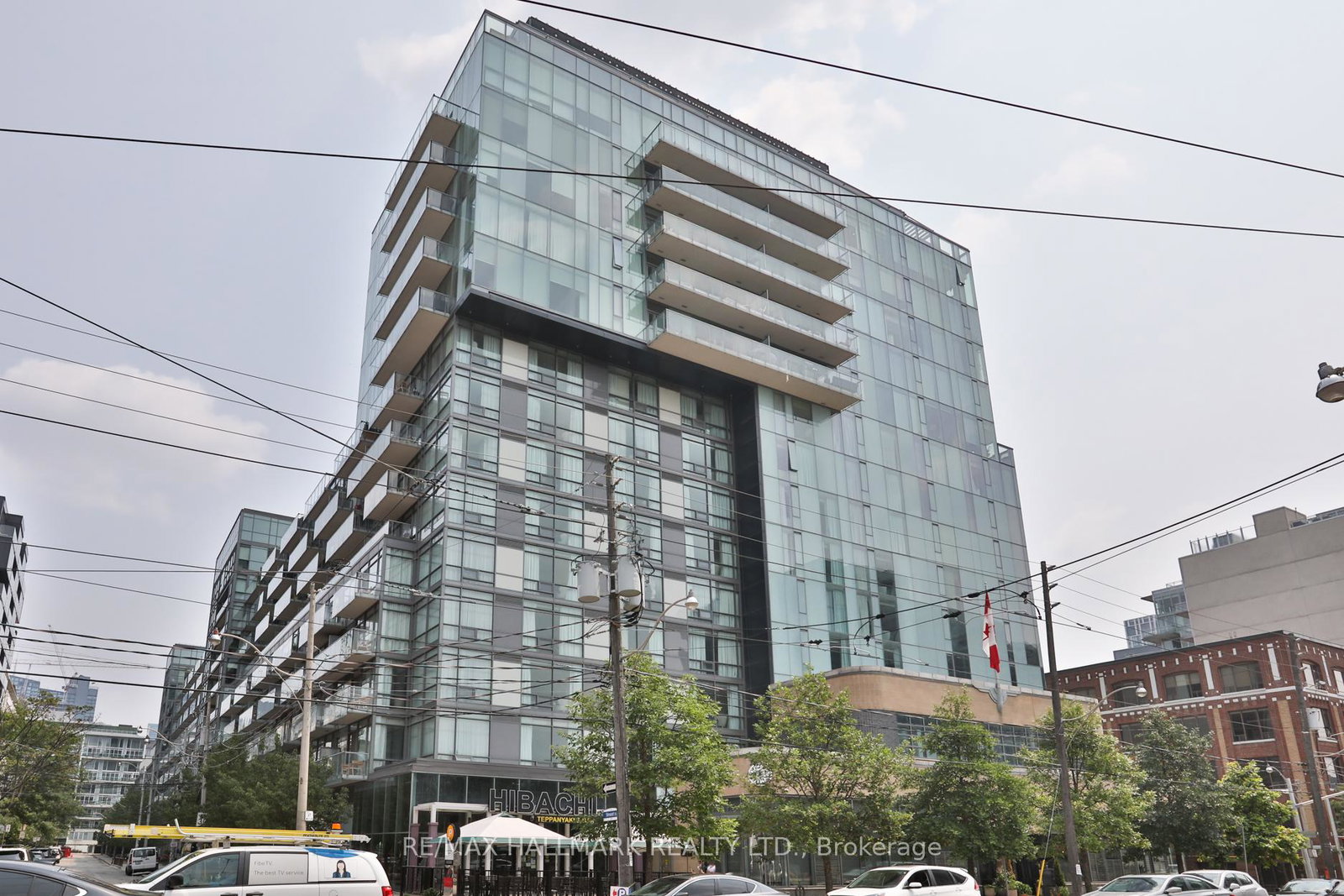 552-wellington-street-w-w-toronto-ontario-c12326894