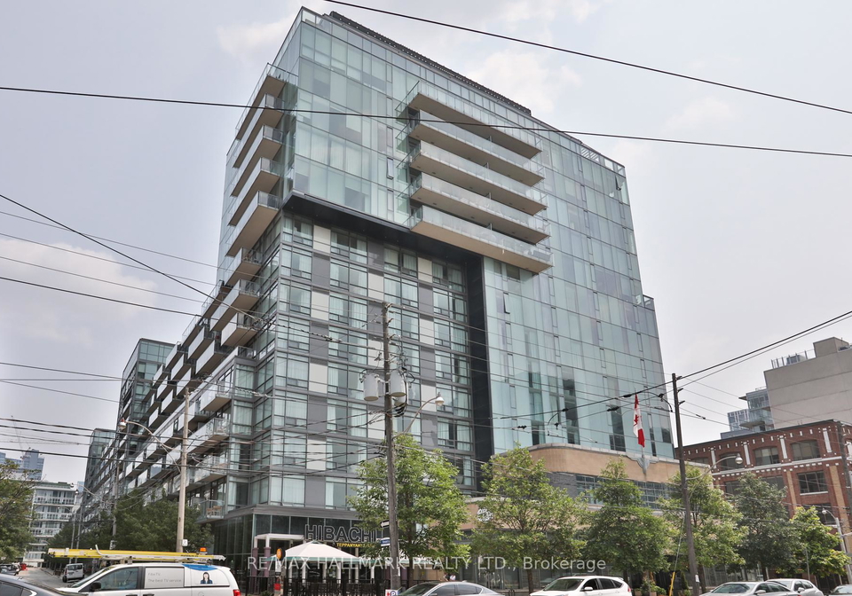 552-wellington-street-w-w-toronto-ontario-c12326894