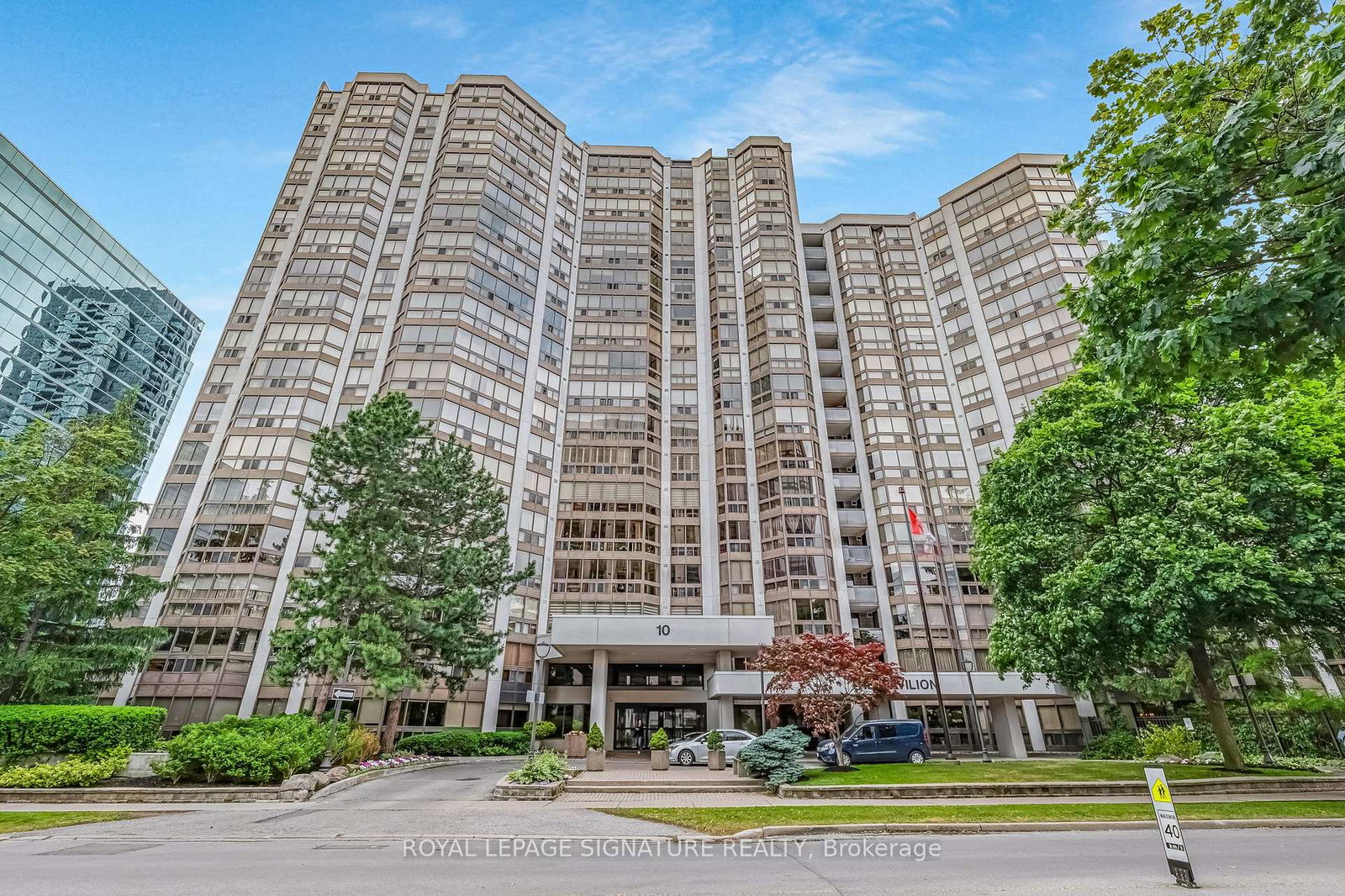 10-kenneth-avenue-north-york-ontario-c12326988
