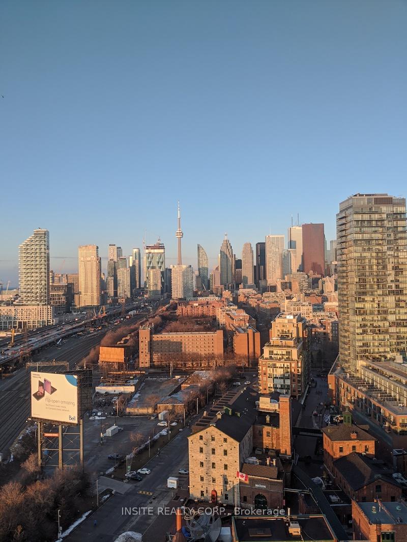70-distillery-lane-toronto-ontario-c12326997