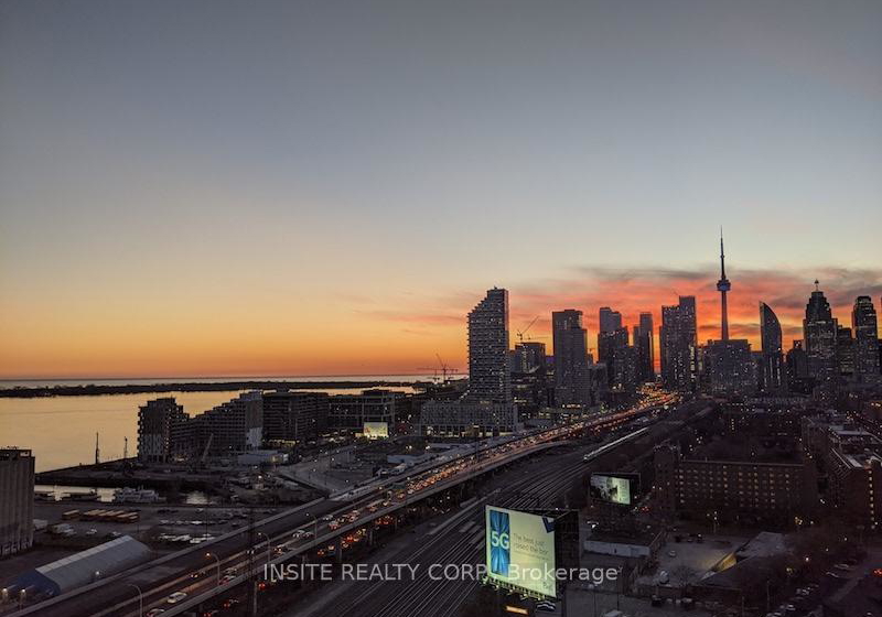 70-distillery-lane-toronto-ontario-c12326997