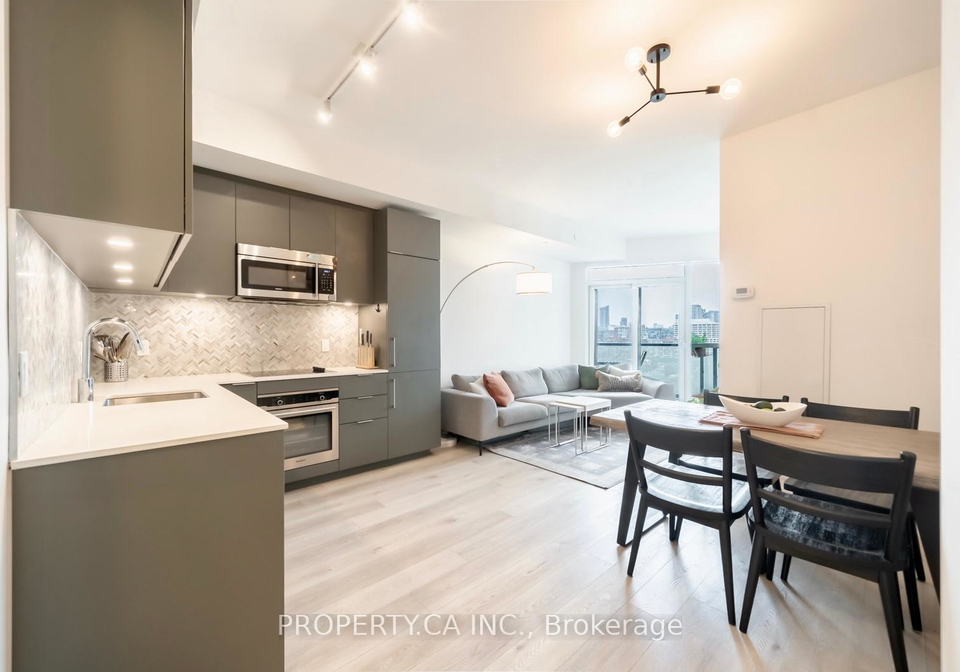 50-ordnance-street-toronto-ontario-c12327042