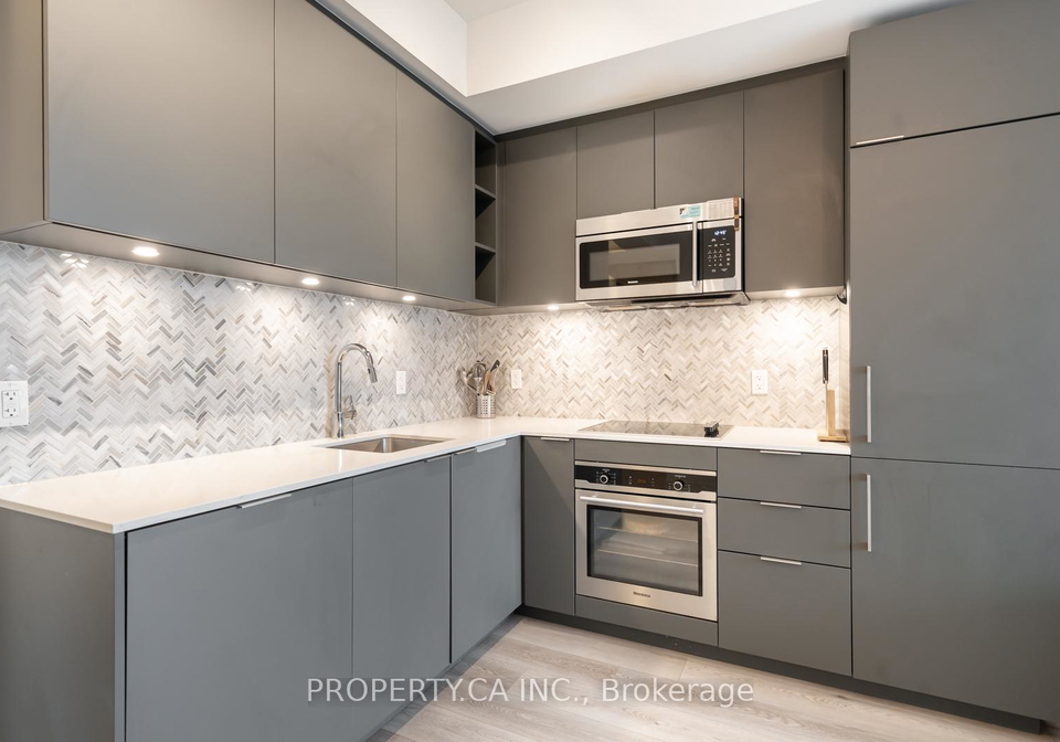 50-ordnance-street-toronto-ontario-c12327042