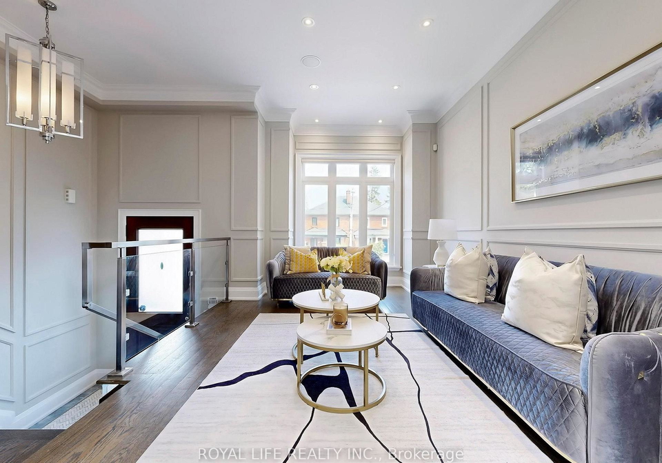 279-deloraine-avenue-toronto-ontario-c12327246