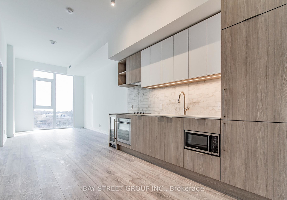 2020-bathurst-street-toronto-ontario-c12327287