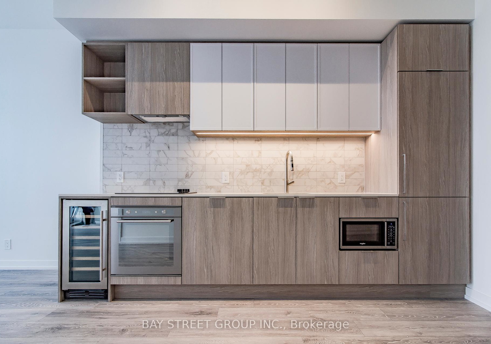 2020-bathurst-street-toronto-ontario-c12327287