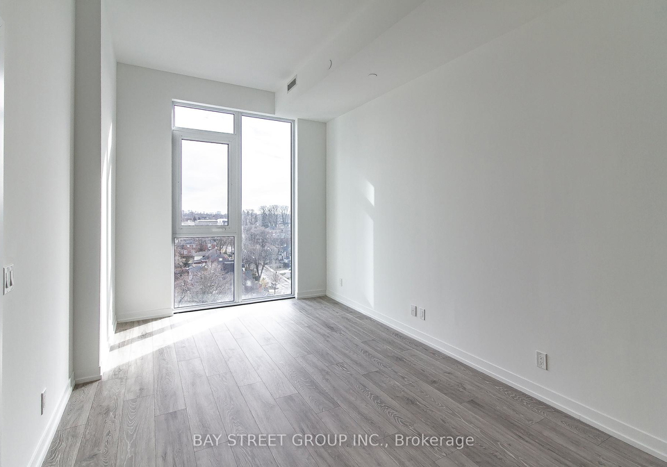 2020-bathurst-street-toronto-ontario-c12327287