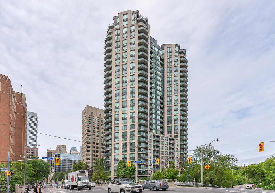 300-bloor-street-e-e-toronto-ontario-c12327291