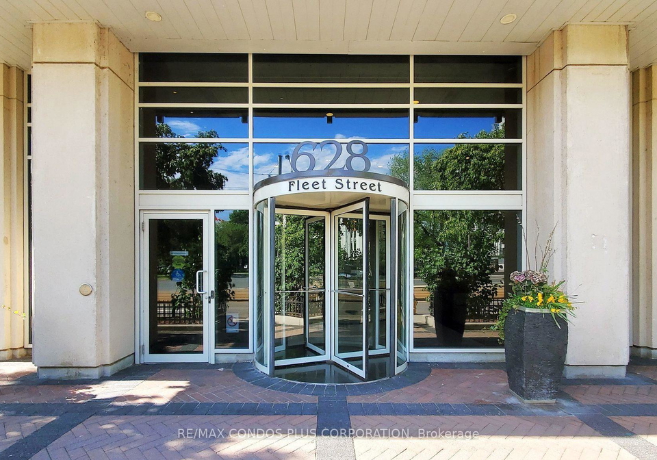 628-fleet-street-toronto-ontario-c12327347