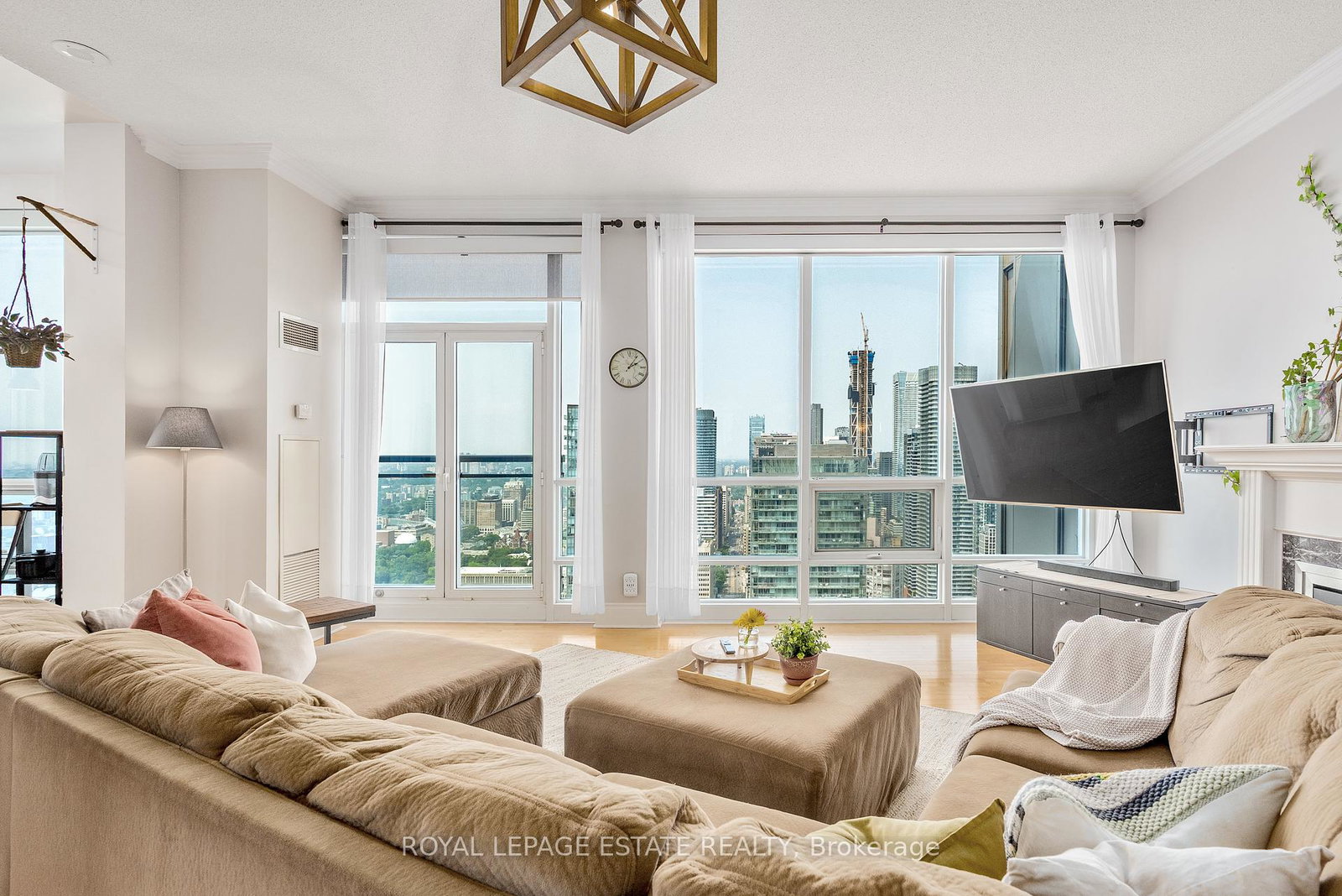 763-bay-street-toronto-ontario-c12327510