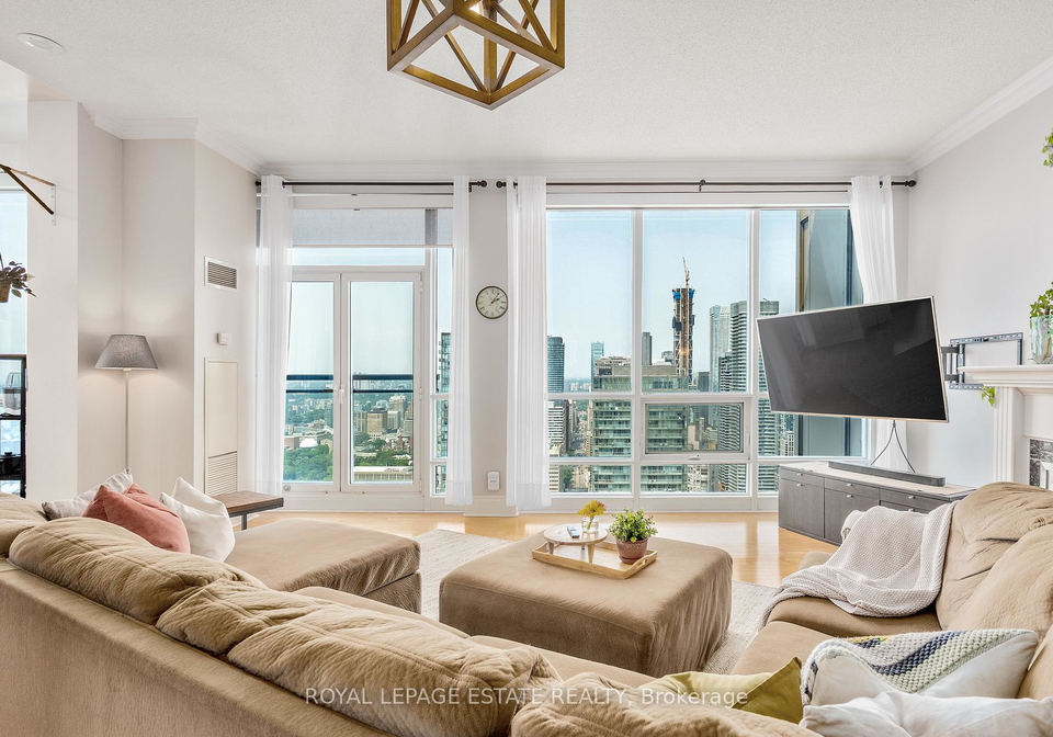 763-bay-street-toronto-ontario-c12327510